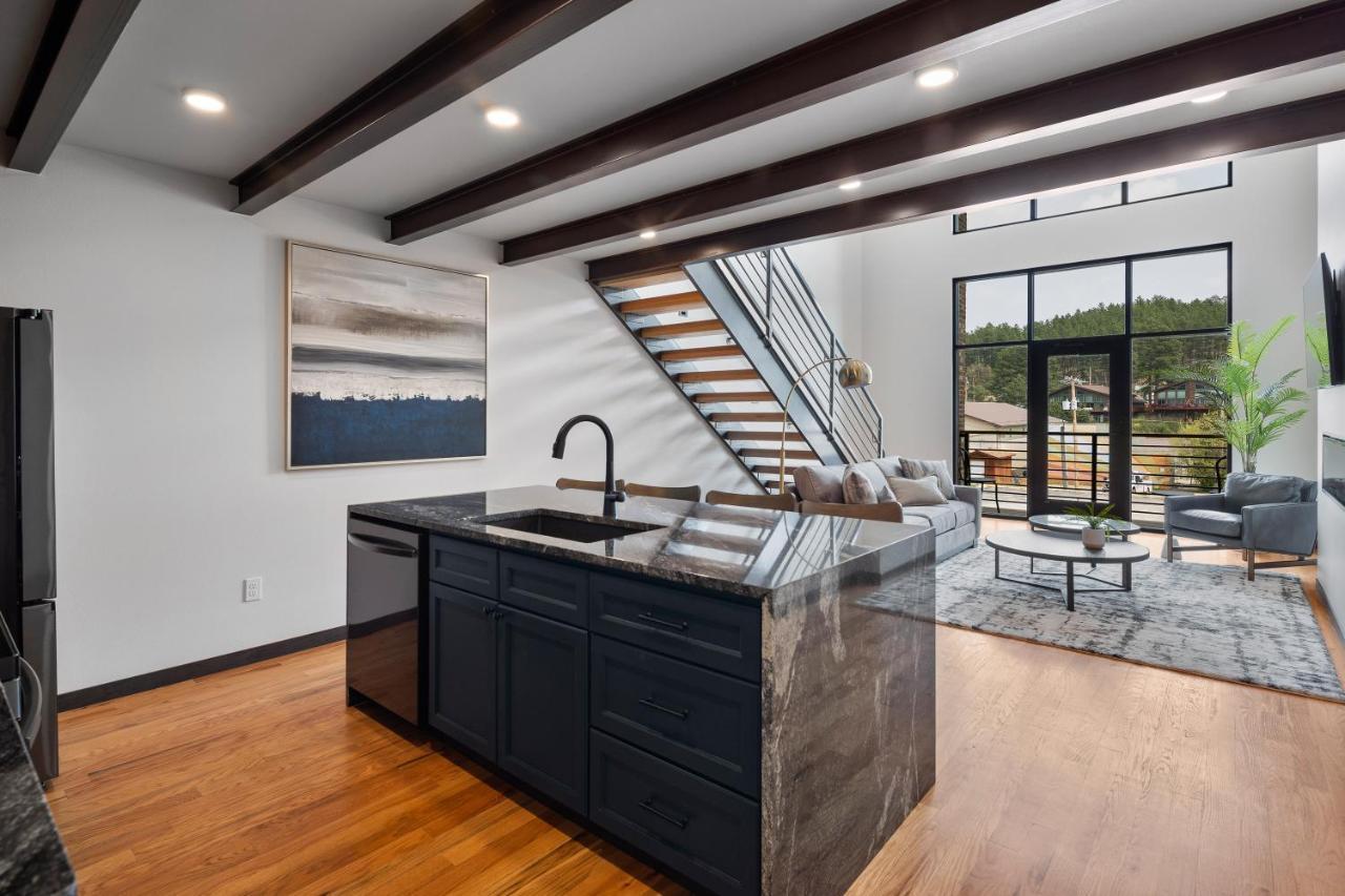 Mcgregor & Main - Luxury Lofts Hill City Exterior foto