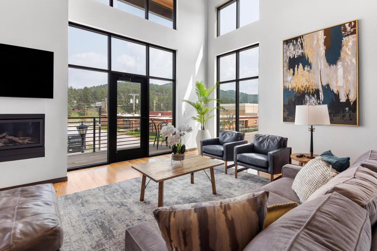 Mcgregor & Main - Luxury Lofts Hill City Exterior foto