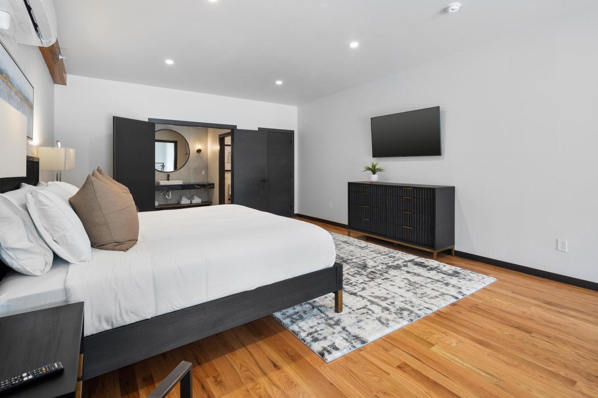 Mcgregor & Main - Luxury Lofts Hill City Exterior foto