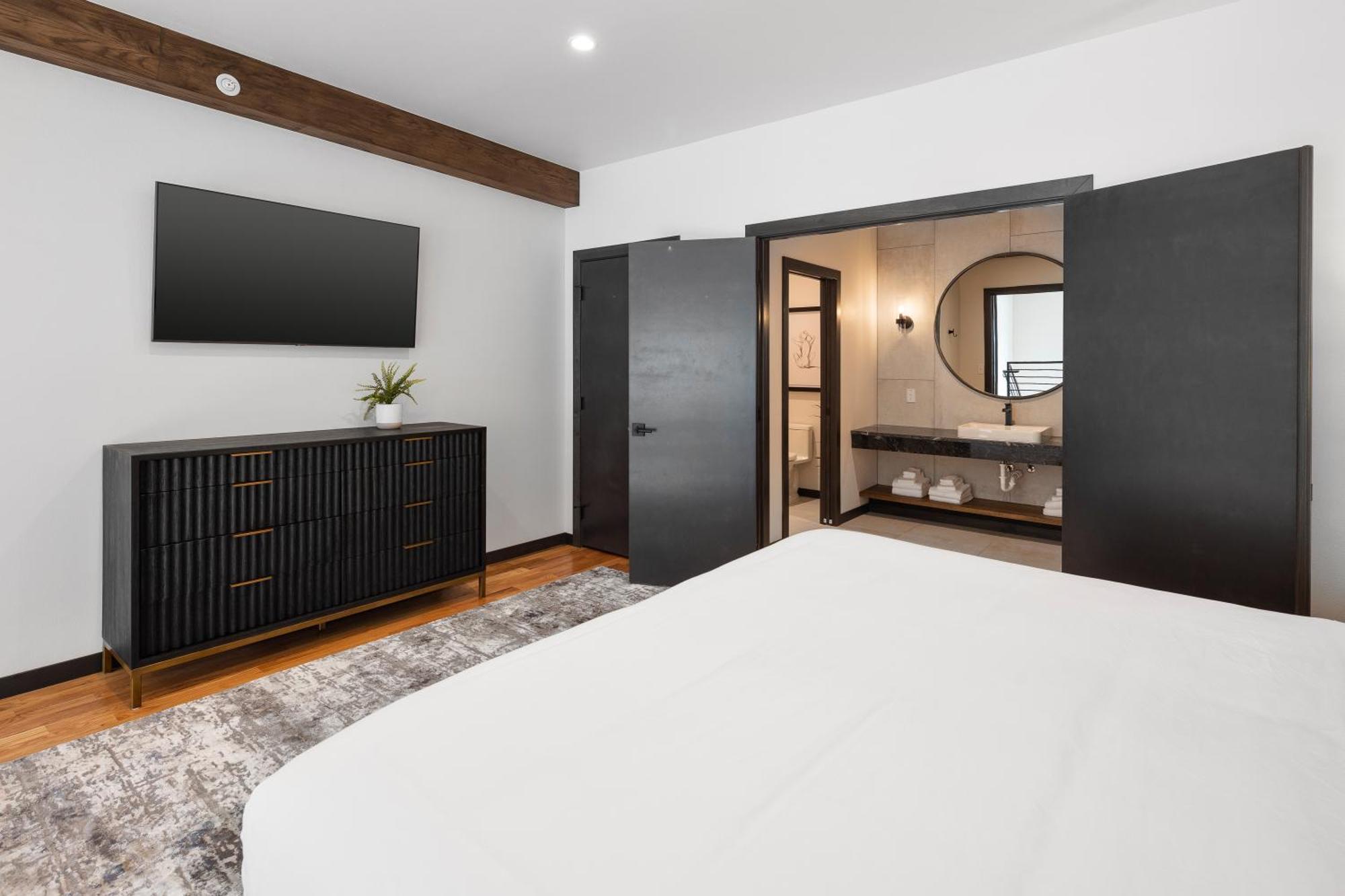 Mcgregor & Main - Luxury Lofts Hill City Exterior foto