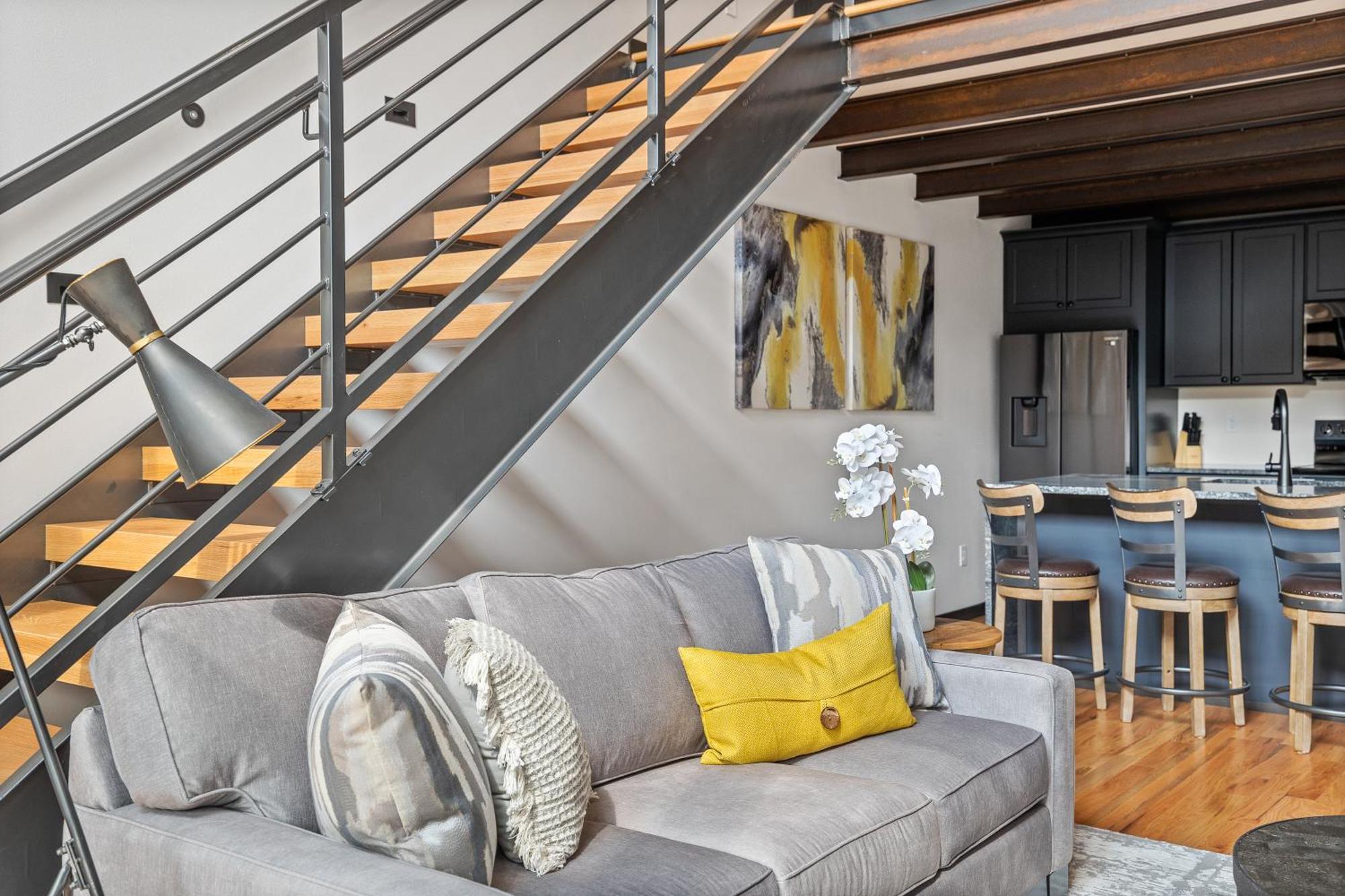 Mcgregor & Main - Luxury Lofts Hill City Exterior foto