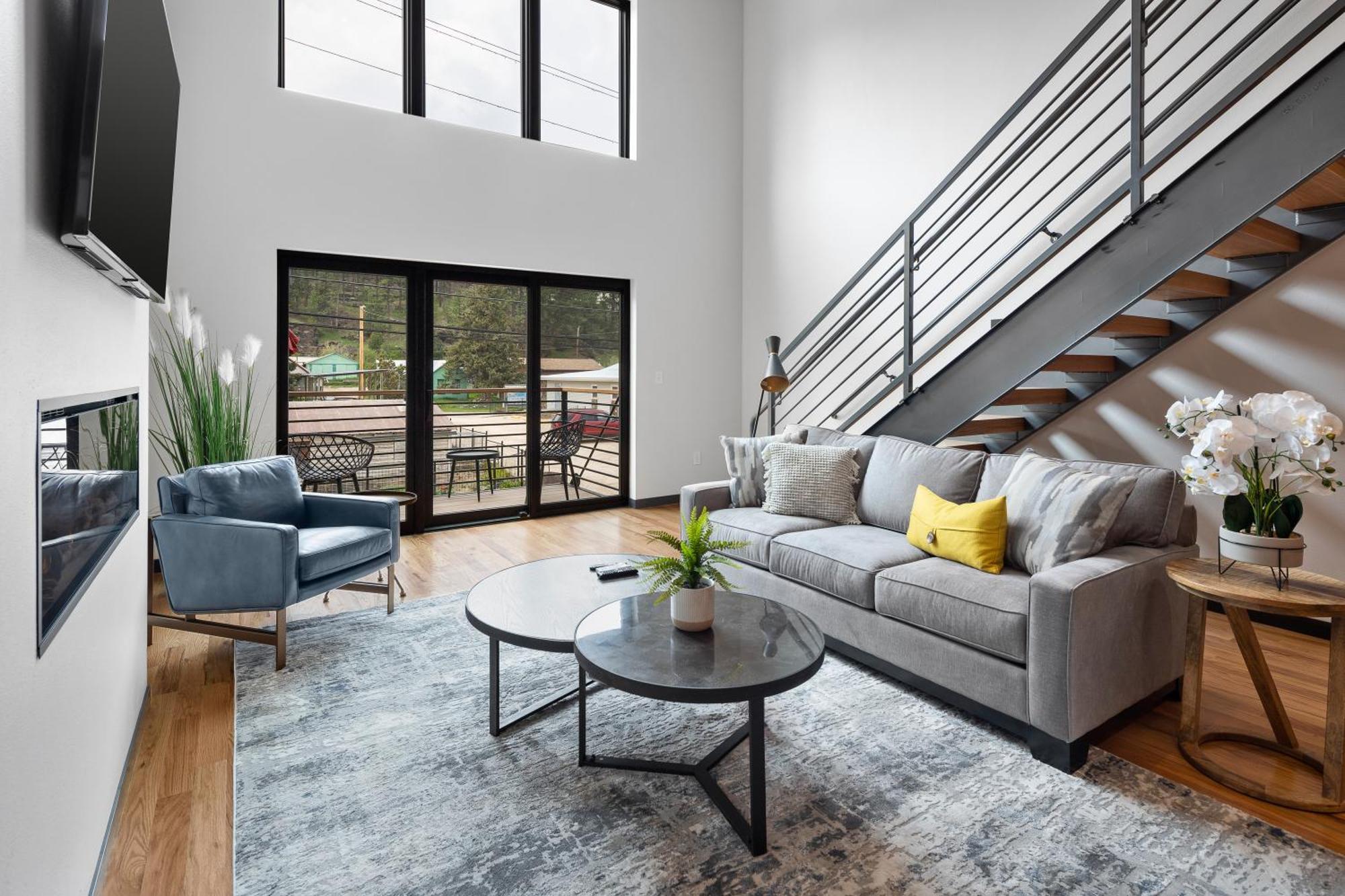 Mcgregor & Main - Luxury Lofts Hill City Exterior foto