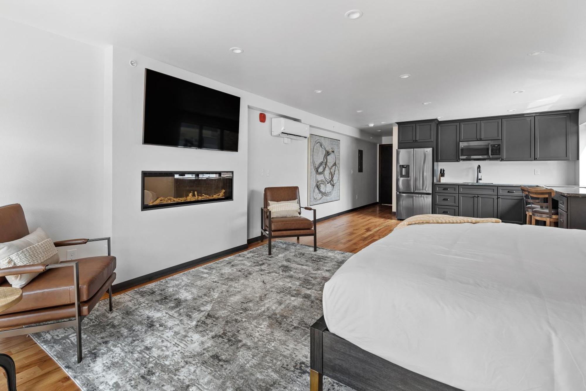 Mcgregor & Main - Luxury Lofts Hill City Exterior foto