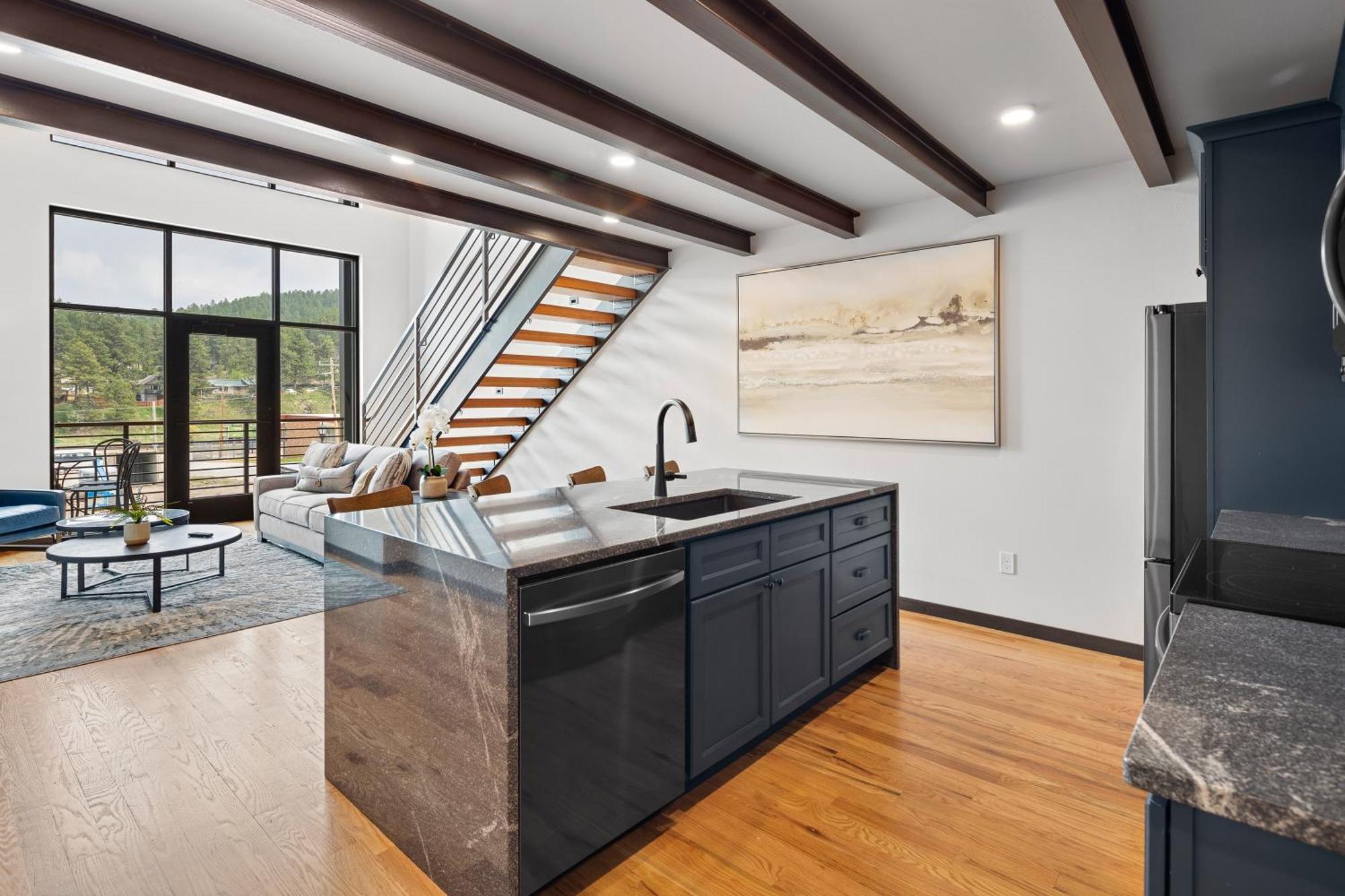 Mcgregor & Main - Luxury Lofts Hill City Exterior foto