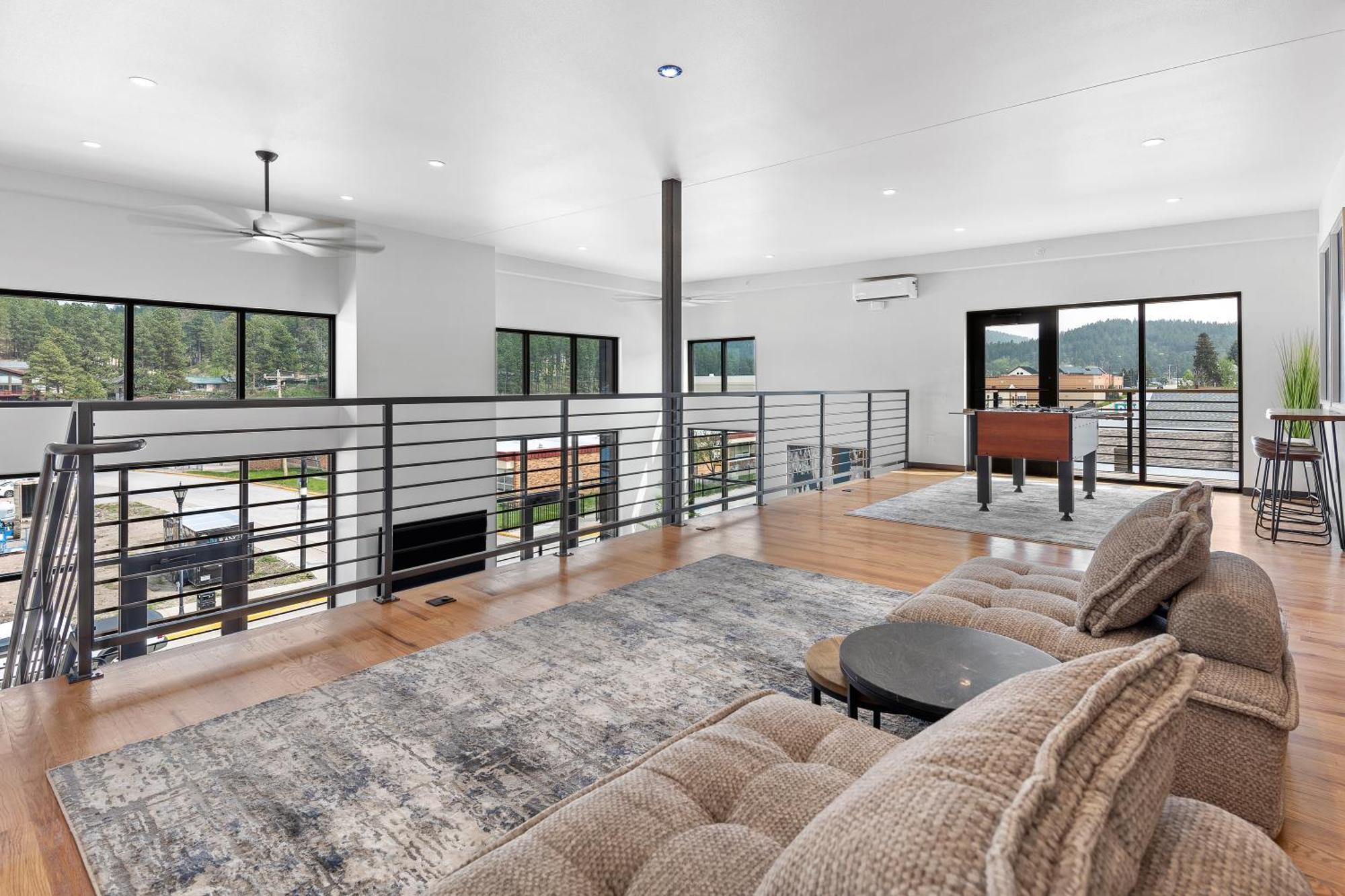 Mcgregor & Main - Luxury Lofts Hill City Exterior foto